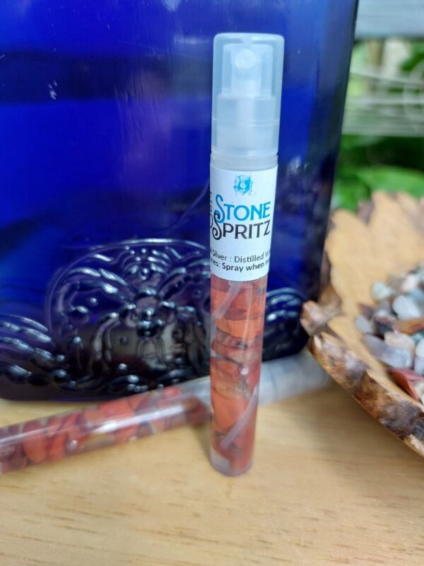 Gem Stone Spritz Red