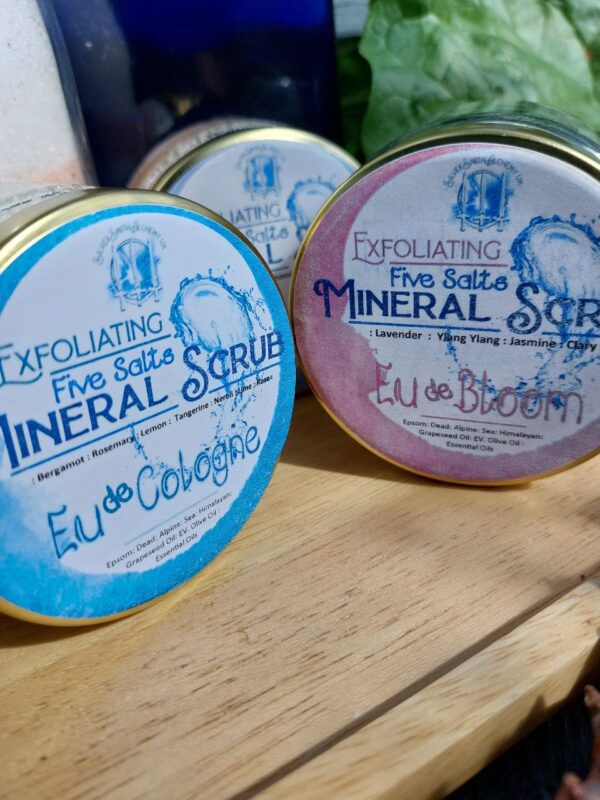 Exfoliating Five Salt Mineral Scrub - Eu de Cologne